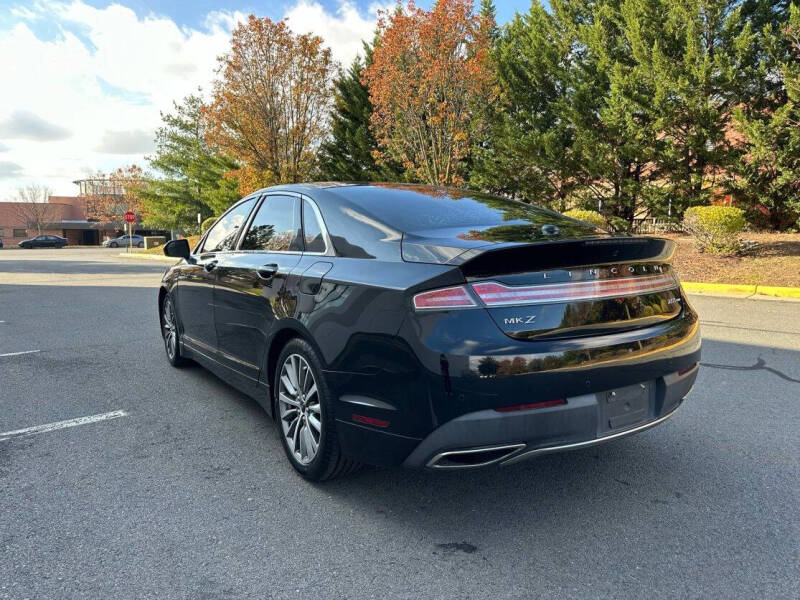 2017 Lincoln MKZ Select
