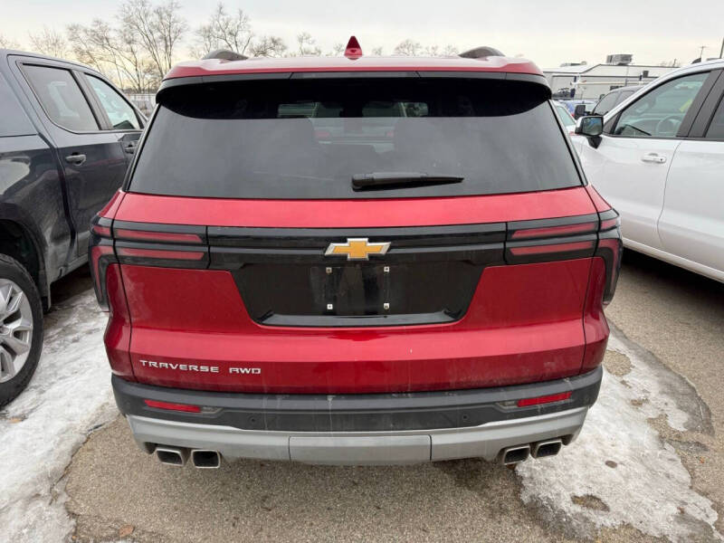 2025 Chevrolet Traverse LT