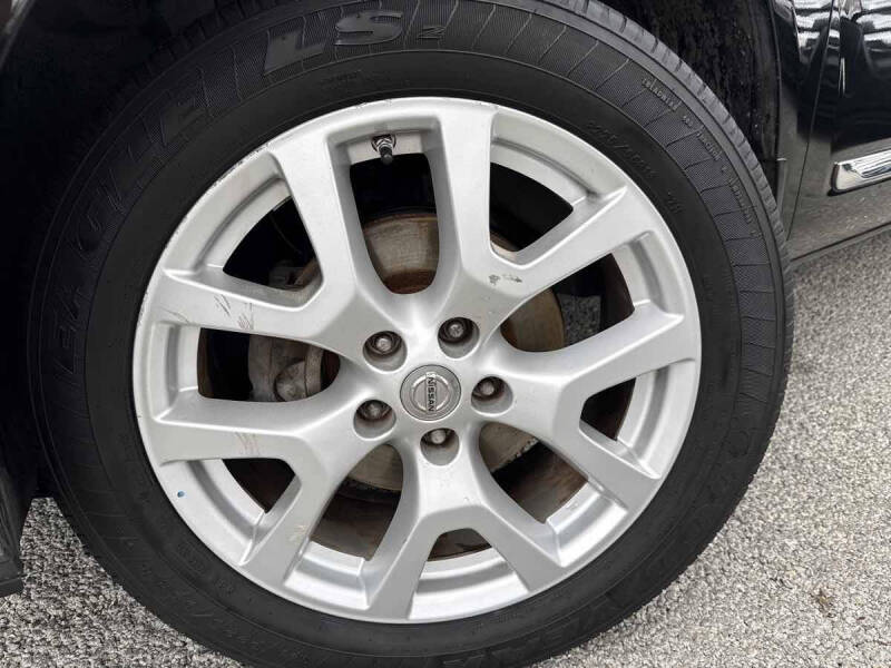 2013 Nissan Rogue SV w/SL Package