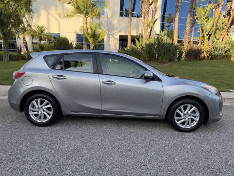 2012 Mazda MAZDA3 i Touring
