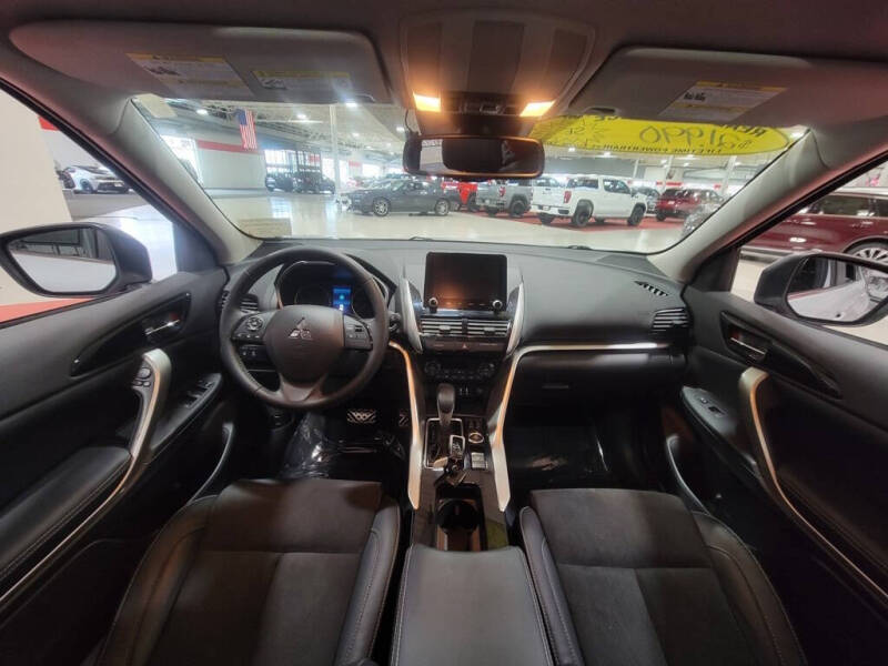 2023 Mitsubishi Eclipse Cross SE