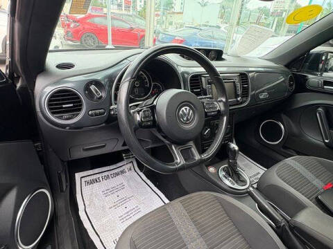 2013 Volkswagen Beetle Turbo PZEV Fender Edition