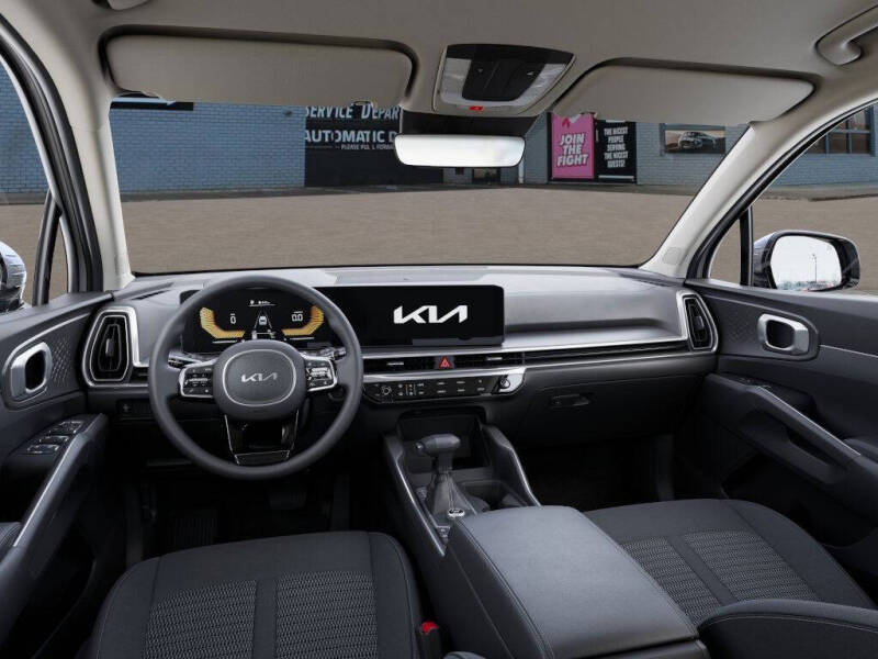 2025 Kia Sorento LX