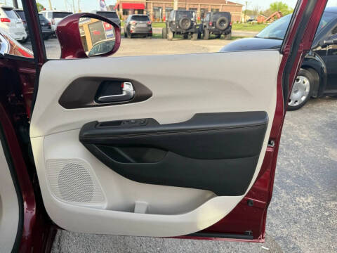 2018 Chrysler Pacifica Touring L