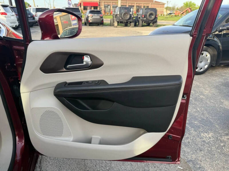 2018 Chrysler Pacifica Touring L