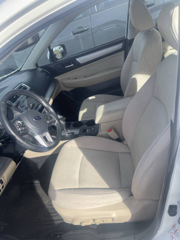 2015 Subaru Legacy 2.5i Premium