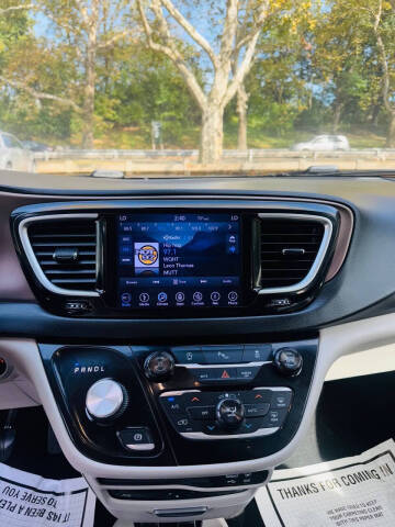 2018 Chrysler Pacifica Touring L Plus