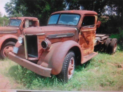 1938 Diamond T 306