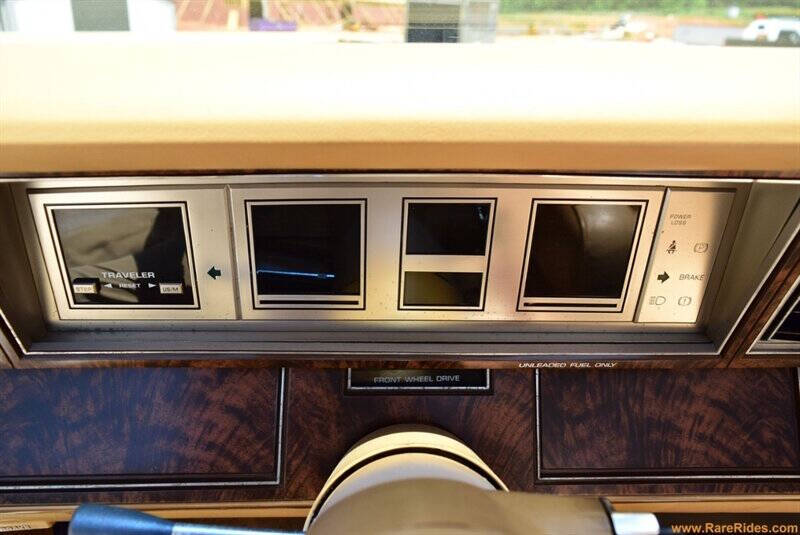 1986 Chrysler Le Baron Mark Cross Town and Country