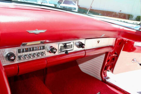 1955 Ford Thunderbird