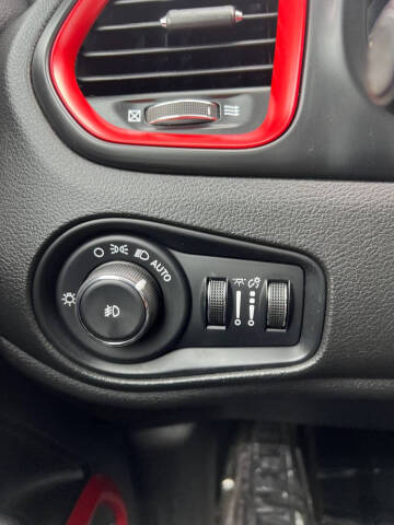 2016 Jeep Renegade Trailhawk