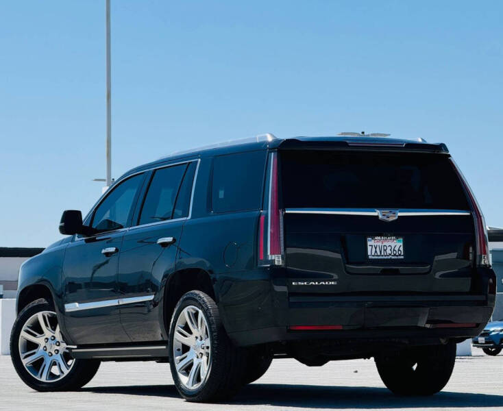 2017 Cadillac Escalade Premium Luxury