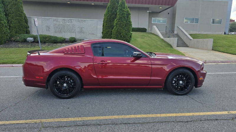 2014 Ford Mustang V6 Premium