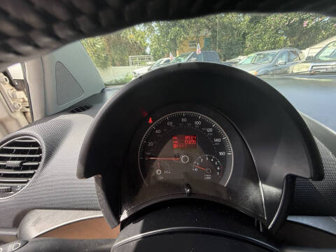 2010 Volkswagen New Beetle