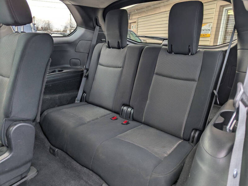 2020 Nissan Pathfinder SV