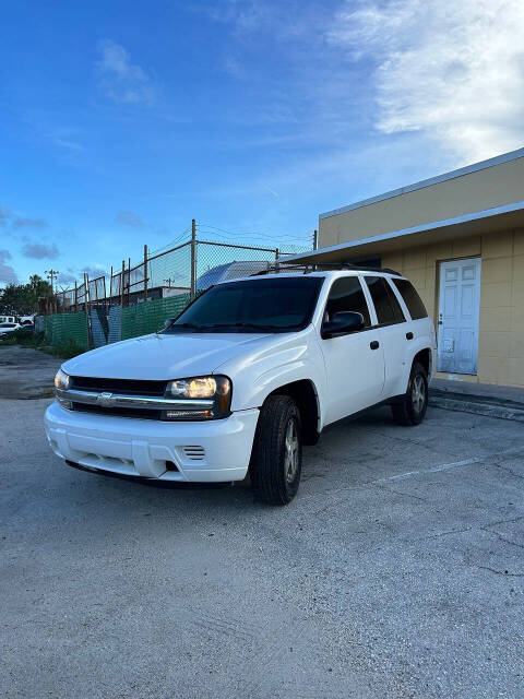 2006 Chevrolet TrailBlazer for sale at ALPHA AUTOMOTIVE SALES in Oakland Park, FL