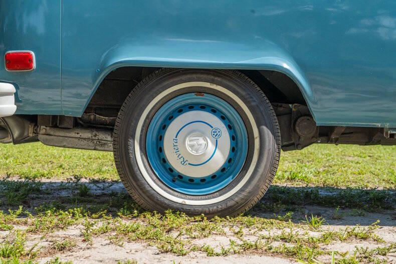 1973 Volkswagen Bus