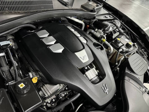 2017 Maserati Ghibli