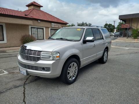 2007 Lincoln Navigator for sale at Carsmart Automotive in Claremont CA