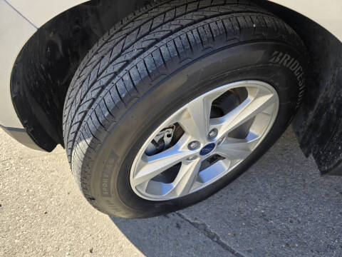 2018 Ford Edge SE