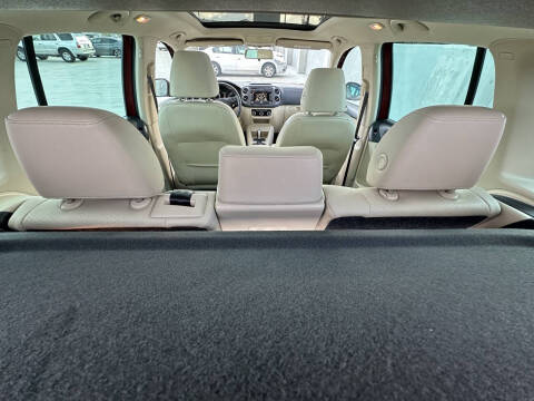 2012 Volkswagen Tiguan SE 4Motion