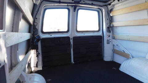 2024 GMC Savana 2500