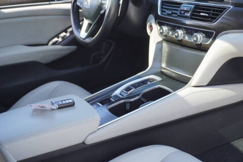 2018 Honda Accord EX-L w/Navi