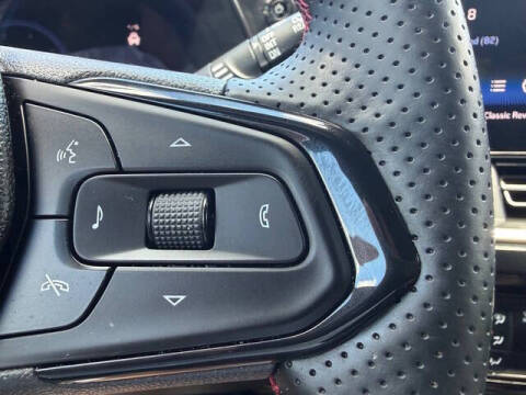 2025 Chevrolet Trax RS
