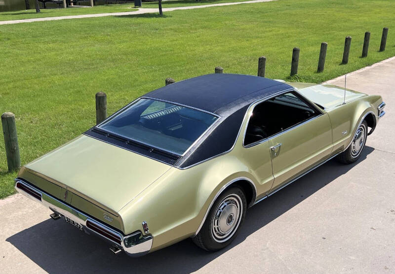 1968 Oldsmobile Toronado