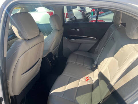 2020 Cadillac XT4 Luxury