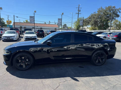 2017 Dodge Charger SXT