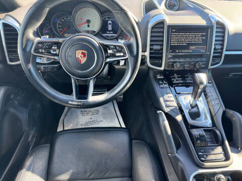 2015 Porsche Cayenne S