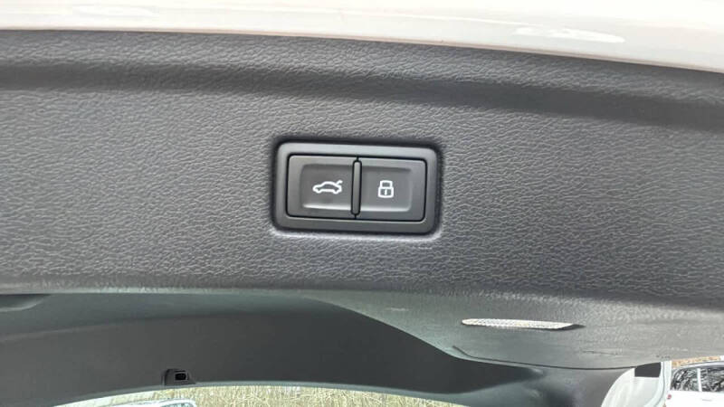 2025 Audi A5 Sportback quattro S line Premium 45 TFSI