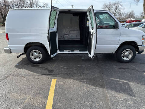 2014 Ford E-Series E-150