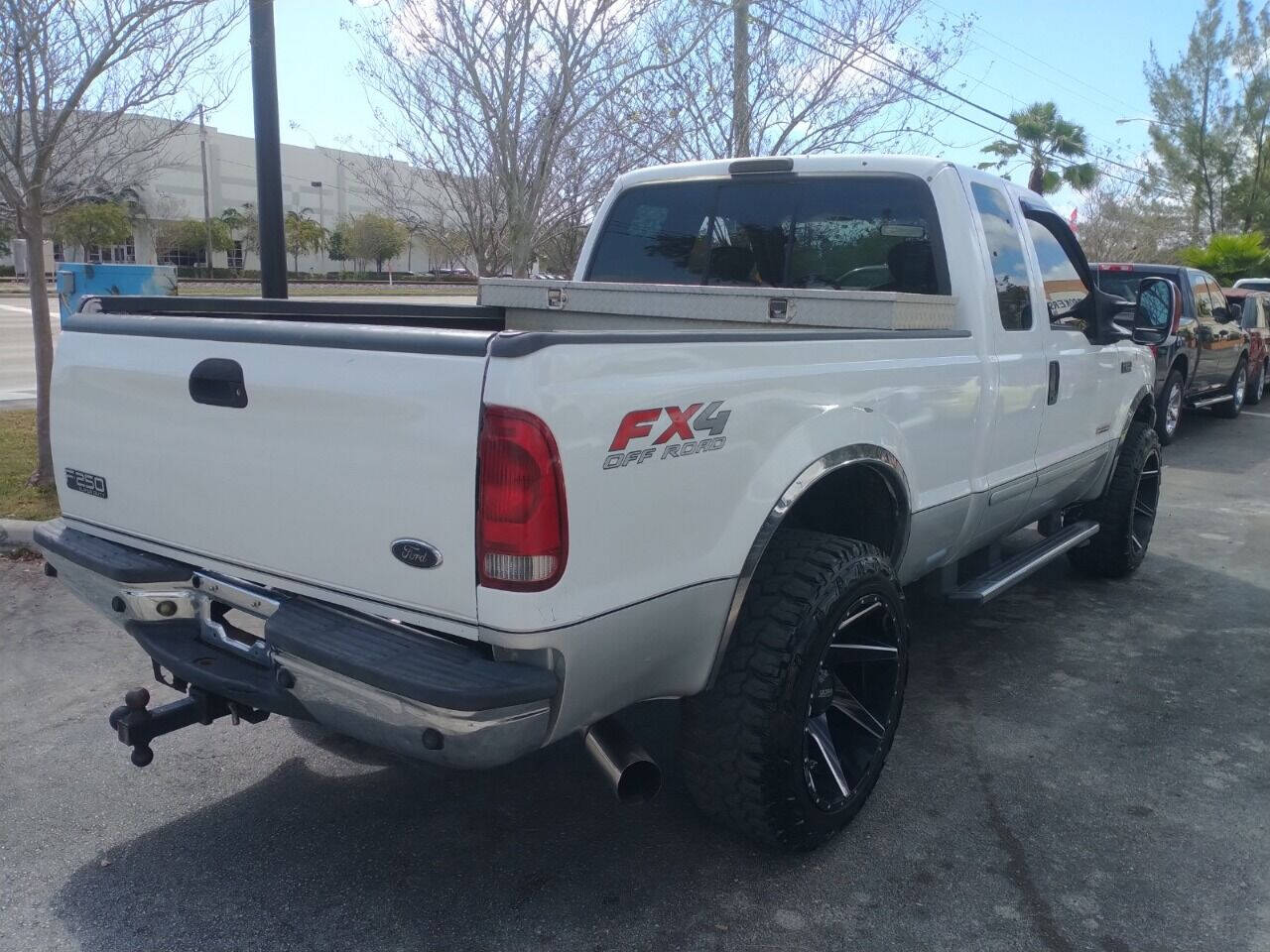2004 Ford F-250 Super Duty  - $8,950