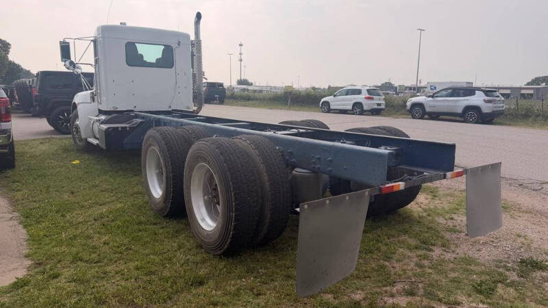 2016 Kenworth T370