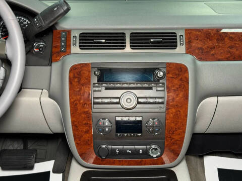 2012 Chevrolet Suburban LT