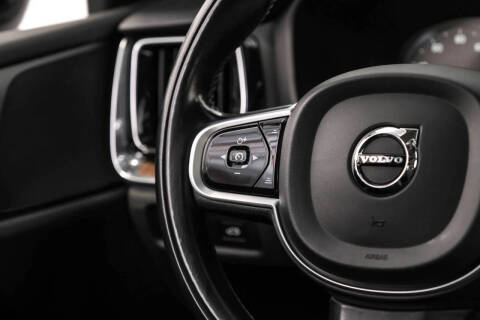 2021 Volvo V60 T5 Momentum