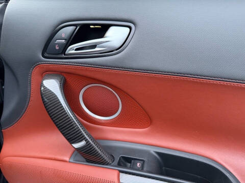 2012 Audi R8 5.2 quattro