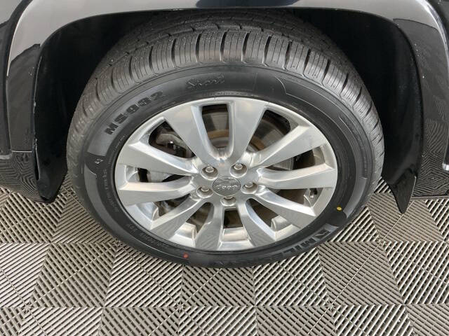 2017 Jeep Cherokee Overland