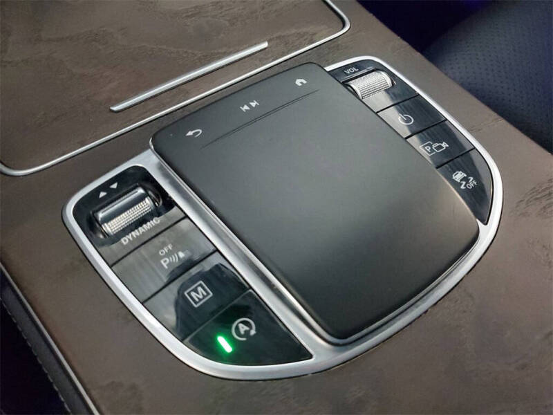 2020 Mercedes-Benz GLC GLC 300