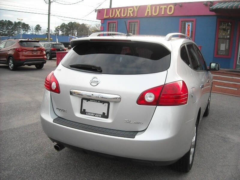 2011 Nissan Rogue SV