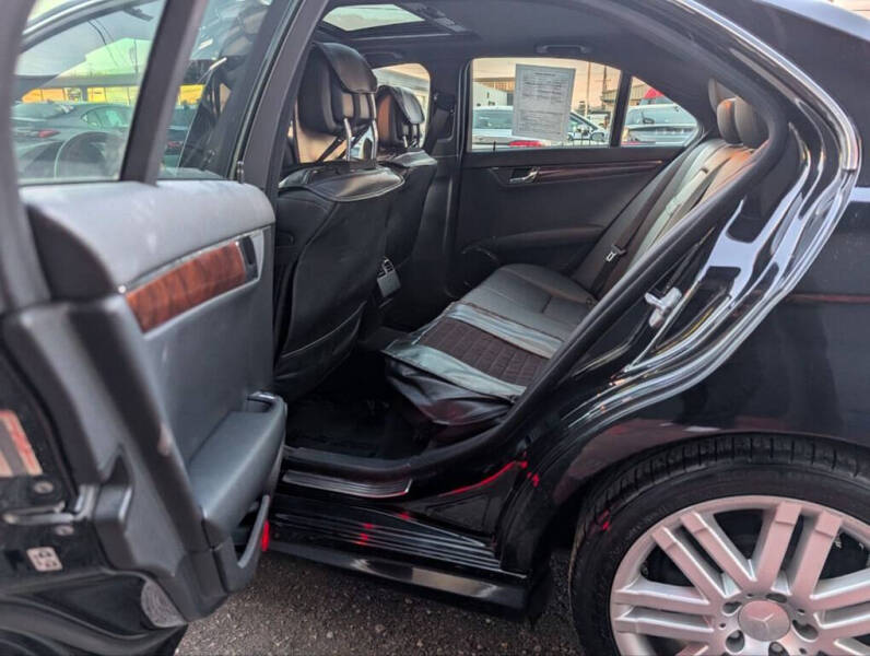 2009 Mercedes-Benz C-Class