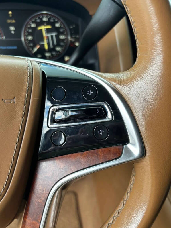 2015 Cadillac Escalade Platinum