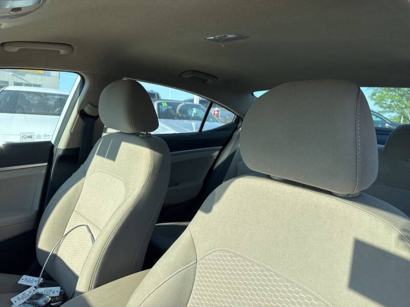 2020 Hyundai Elantra