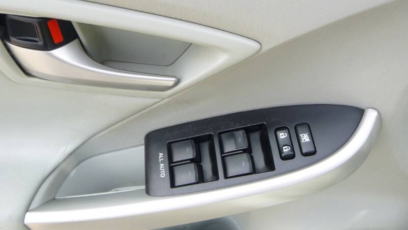 2015 Toyota Prius Four