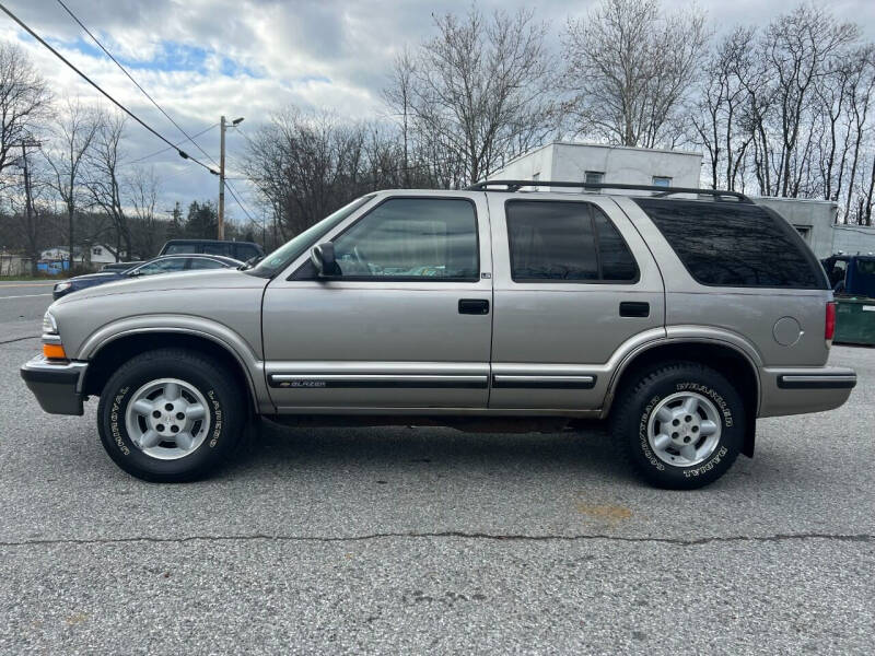 1999 Chevrolet Blazer for sale at DND AUTO GROUP in Belvidere NJ