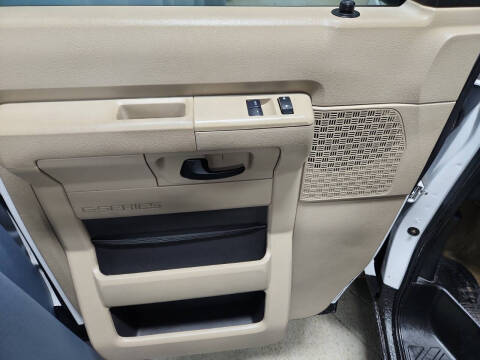 2011 Ford E-Series E-350 SD XLT