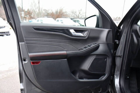 2026 Ford Escape ST-Line Select