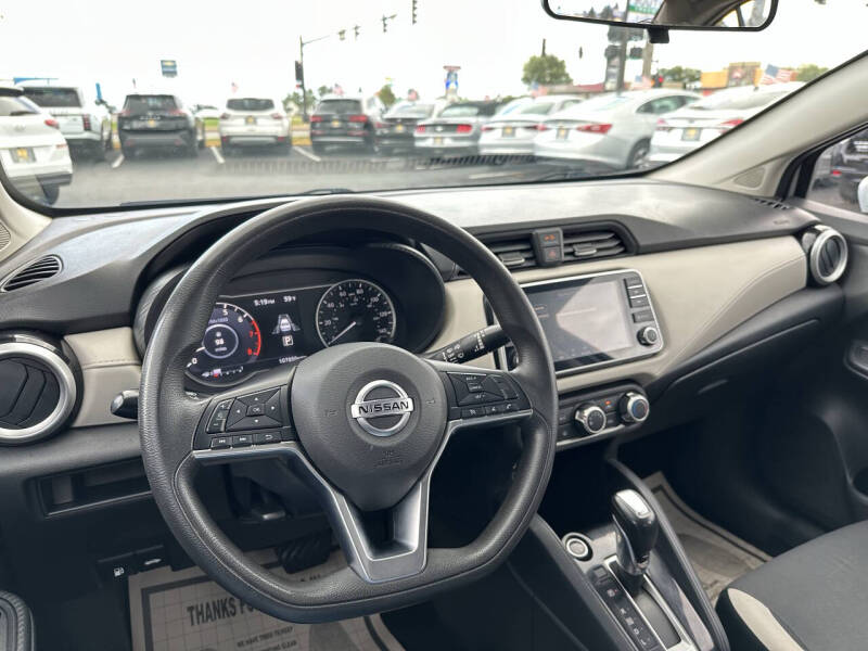 2021 Nissan Versa SV